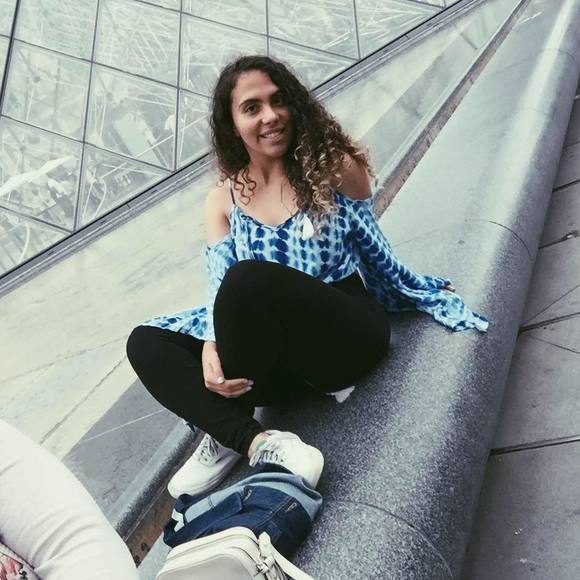 Meet your Posher, Michelle - Picture 1 of 1